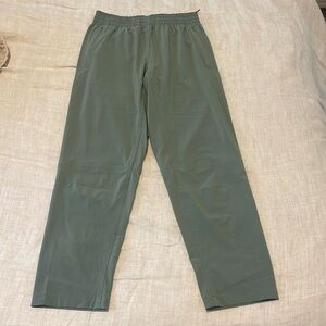 Zephyr 26" Pant in laurel wreath